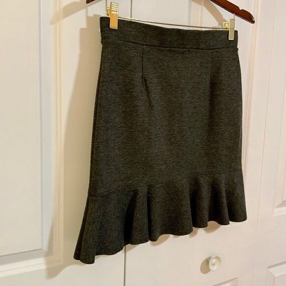 Three Dots Grey Faux Wrap Ponte Flounce Skirt Small - Picture 7 of 9